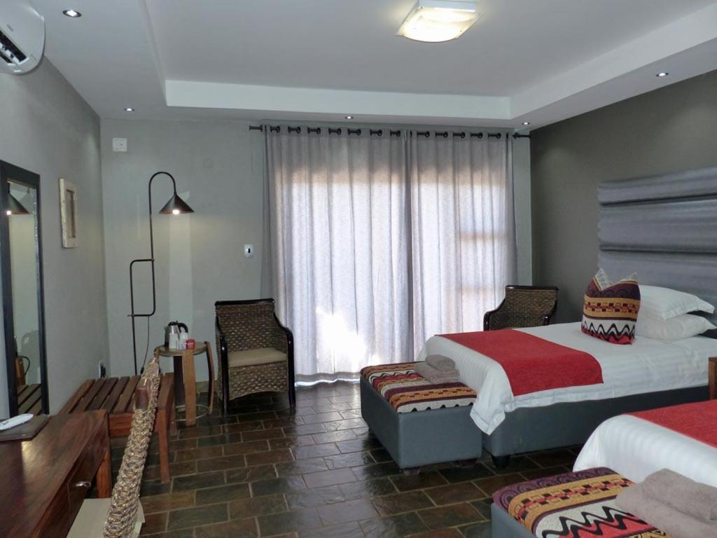 Opuwo Country Lodge Zewnętrze zdjęcie
